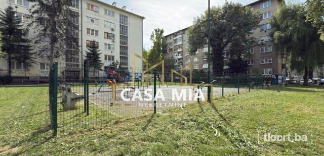 Mijenjam stan Grbavica - Novo Sarajevo 39m2 za veci stan 4
