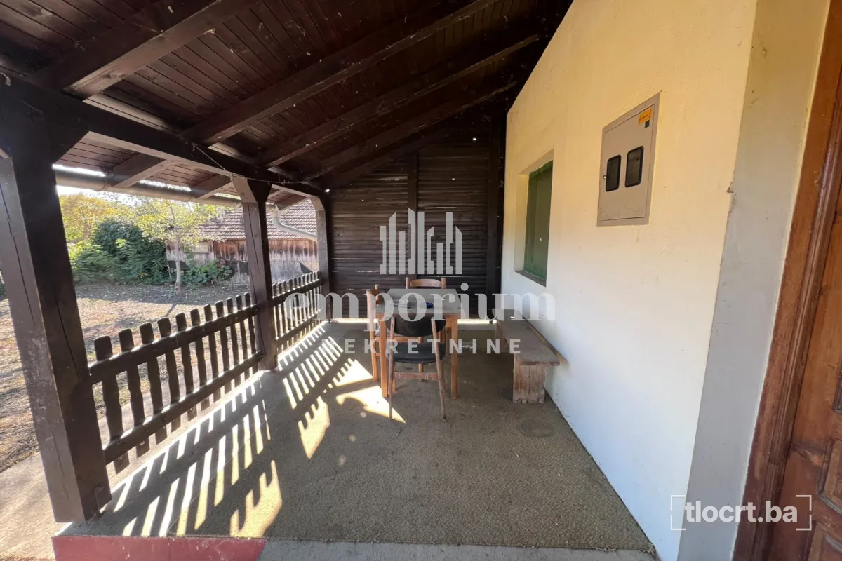 Useljiva kuća 62 m² sa zemljištem od 3.096 m² u Pelagićevu ID:2821/IP 3
