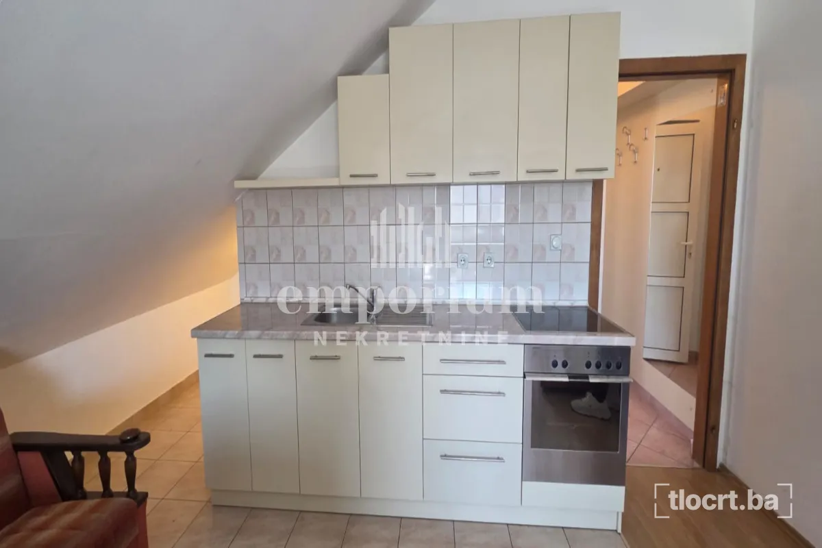 Namještena garsonjera 38 m², Ilićka ID:2807/BN 2