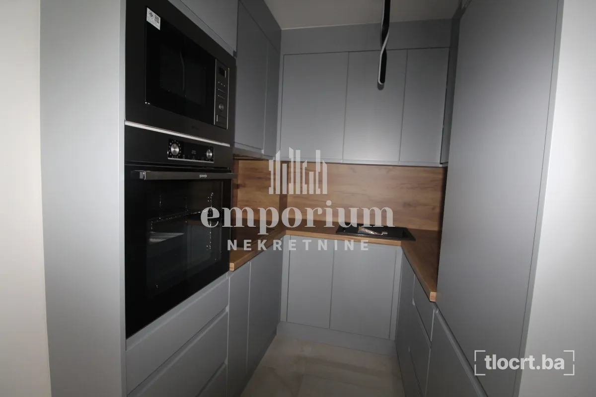 Moderno uređen jednoiposoban stan za iznajmljivanje na Bulevaru, 41 m² ID: 602b/ENI 2