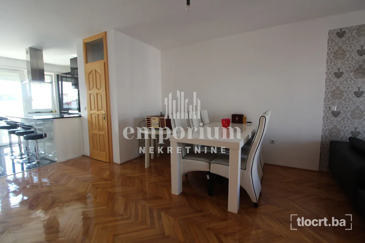 Ekskluzivno opremljen trosoban stan sa garažnim mjestom, 92 m² ID: 589/ENI 2