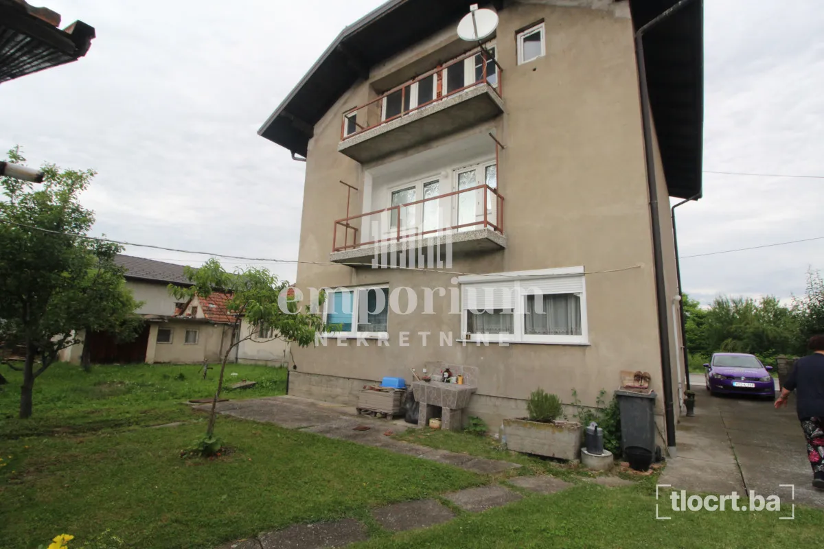 Porodična kuća spratnosti Pr+1+Pot na parceli od 999 m² ID:2736/BN 3