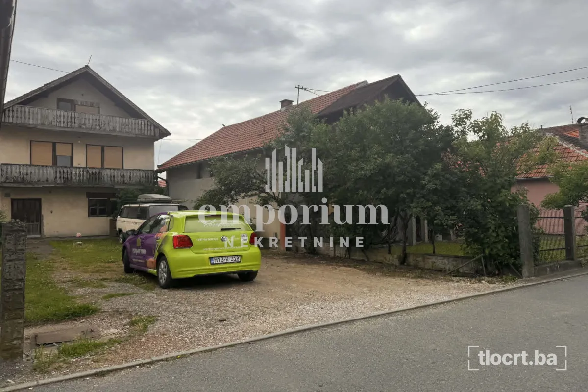 Kuća za adaptaciju sa prostranom parcelom od 801 m² ID:2635/BN 2